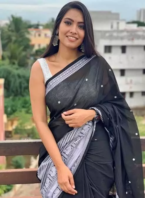 34.	Name	Pavithra Janani,Age	27 Years old,Date of Birth	4 Dec 1992,Year of Active	2018 to Present,Native	Chennai